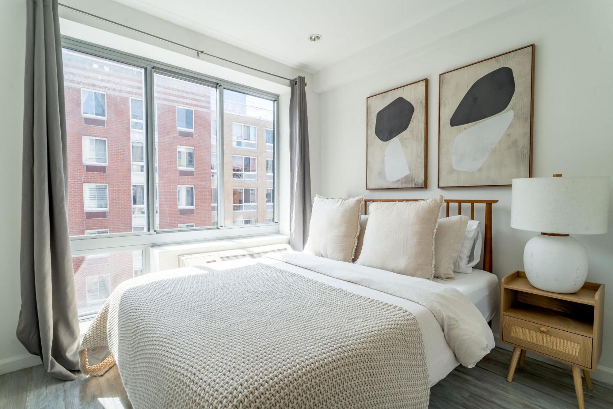 3br 1ba Charmer Near Near Times Square & Broadway Apartment *
